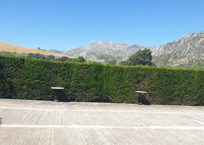 Huerta Vallejo 度假居 *