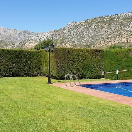 Huerta Vallejo *