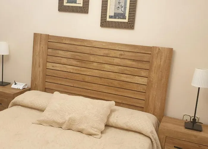 Huerta Vallejo Nyaraló